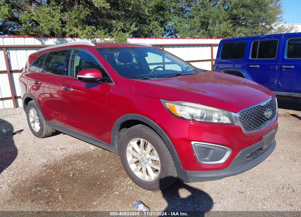 2016 KIA SORENTO 2.4L LX VIN: 5XYPG4A35GG074013