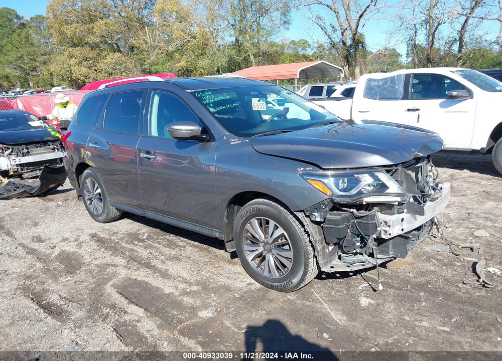 2017 NISSAN PATHFINDER SV VIN: 5N1DR2MN0HC631488