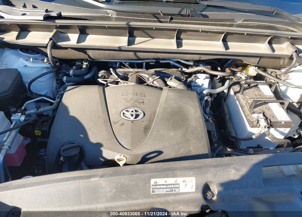 2022 TOYOTA HIGHLANDER XLE VIN: 5TDGZRAH3NS124751