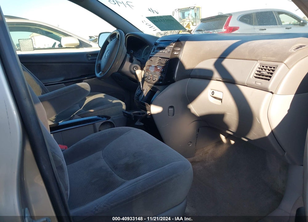 2005 TOYOTA SIENNA LE VIN: 5TDZA23C35S387198