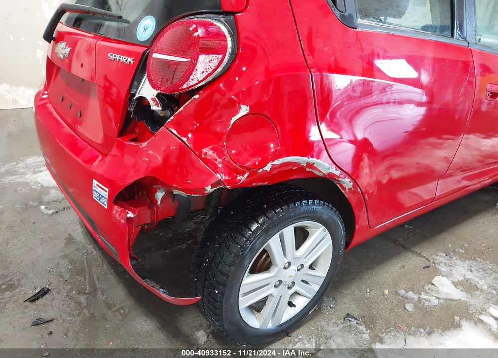 2015 CHEVROLET SPARK 1LT CVT VIN: KL8CD6S95FC742426