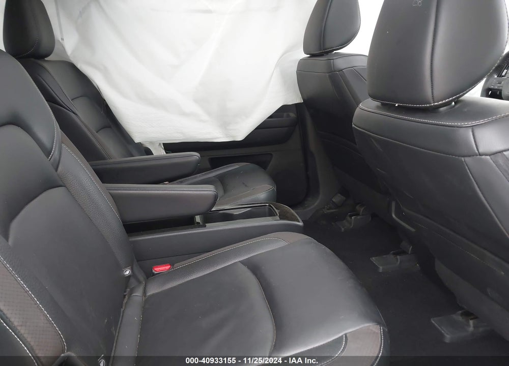 2023 NISSAN PATHFINDER SL FWD VIN: 5N1DR3CB5PC277317