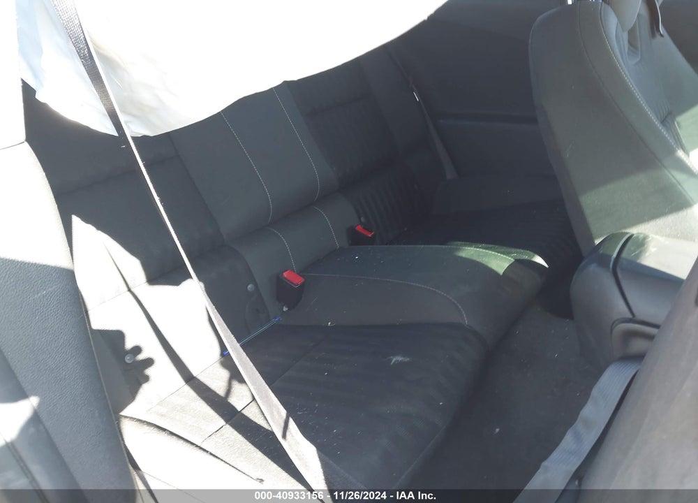 2015 CHEVROLET CAMARO VIN: 2G1FB1E34F9302699