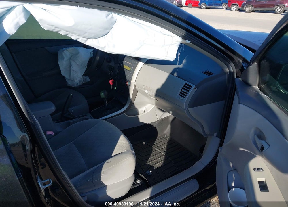 2009 TOYOTA COROLLA LE VIN: JTDBL40E49J006359