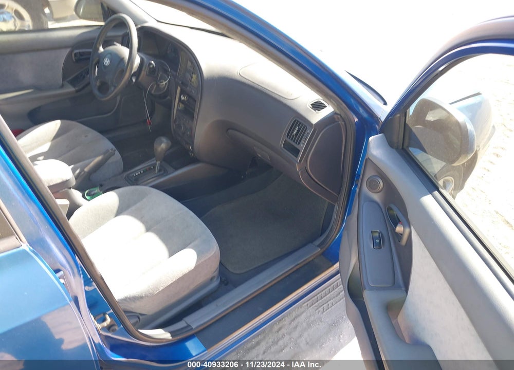 2005 HYUNDAI ELANTRA GLS/GT VIN: KMHDN46D65U060039