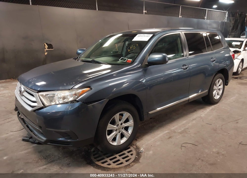 2013 TOYOTA HIGHLANDER VIN: 5TDZA3EH2DS040796