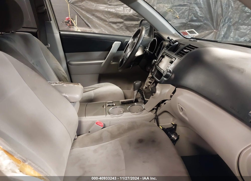 2013 TOYOTA HIGHLANDER VIN: 5TDZA3EH2DS040796