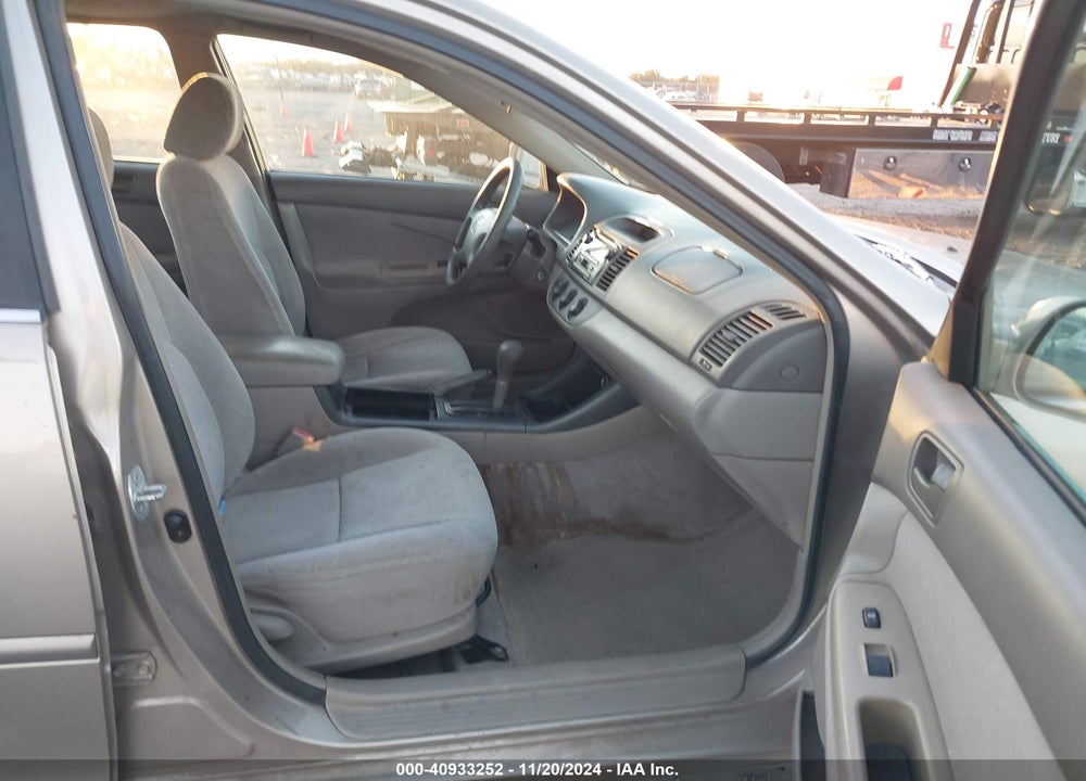2003 TOYOTA CAMRY LE VIN: 4T1BE32K53U157025