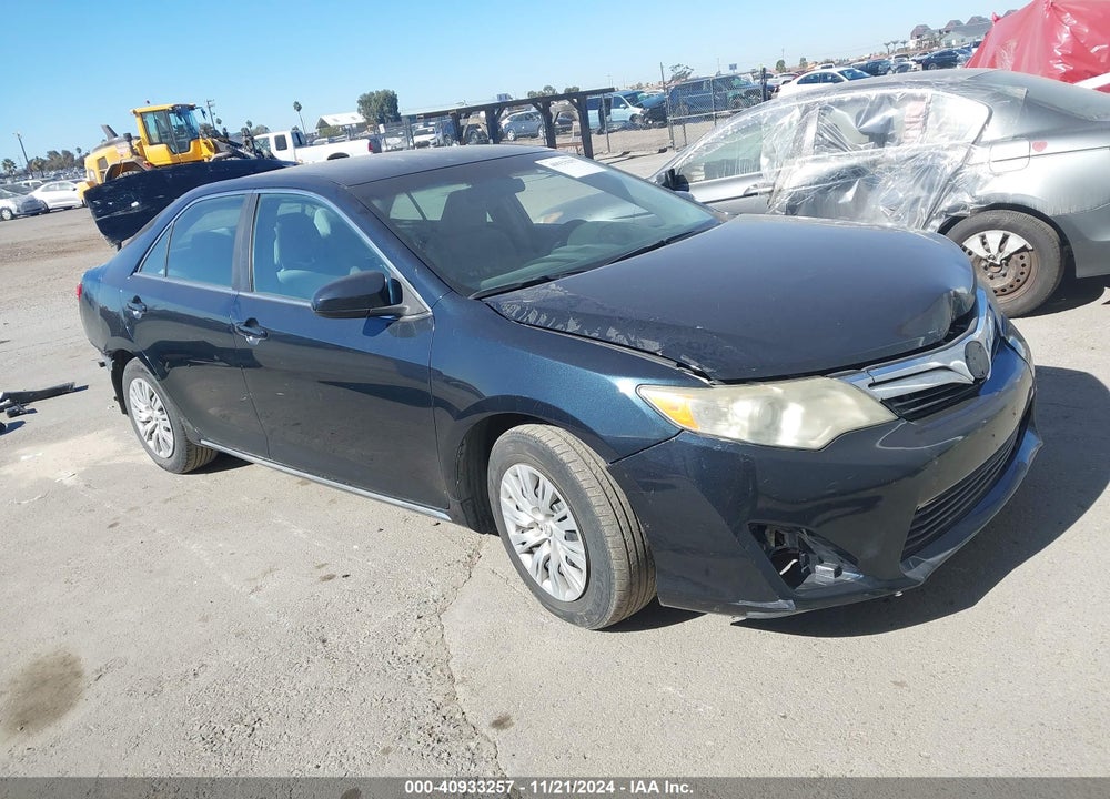 2013 TOYOTA CAMRY LE VIN: 4T1BF1FK1DU220182