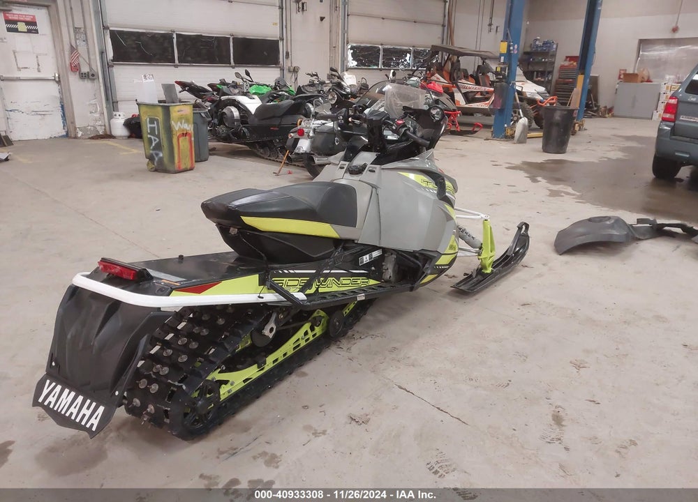 2018 YAMA SIDEWINDER VIN: 4UF8MA20XJT000591
