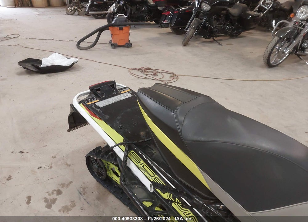 2018 YAMA SIDEWINDER VIN: 4UF8MA20XJT000591