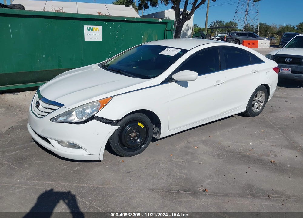 2013 HYUNDAI SONATA GLS VIN: 5NPEB4AC3DH752140