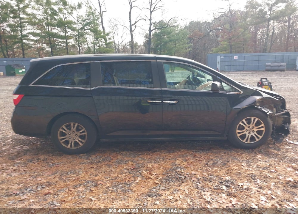 2011 HONDA ODYSSEY EX VIN: 5FNRL5H43BB100990