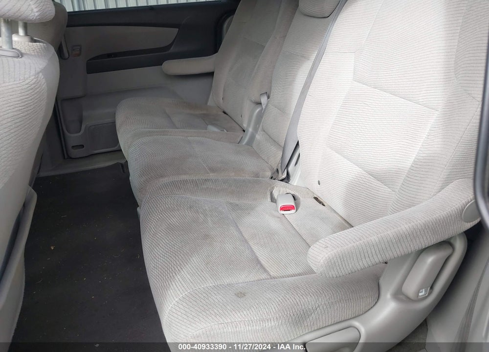 2011 HONDA ODYSSEY EX VIN: 5FNRL5H43BB100990