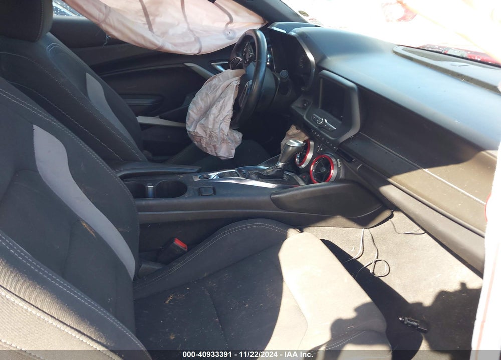 2019 CHEVROLET CAMARO VIN: 1G1FB1RX3K0158001