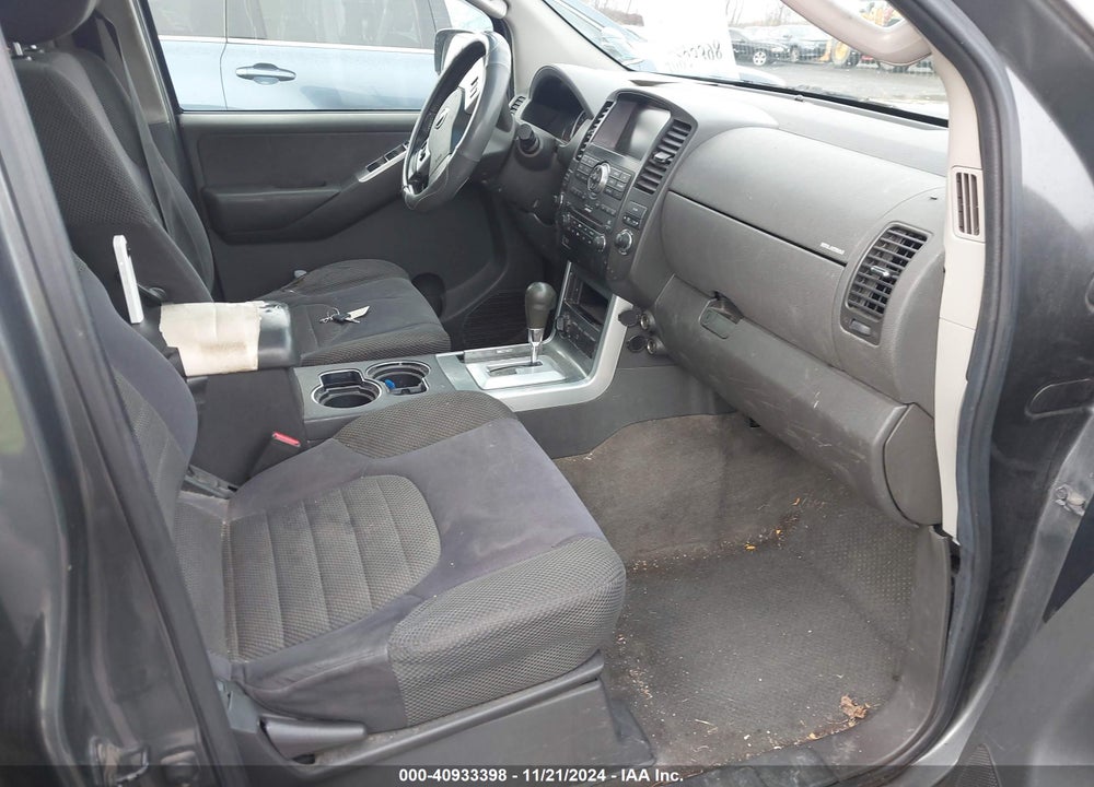 2008 NISSAN PATHFINDER SE VIN: 5N1AR18B78C637401
