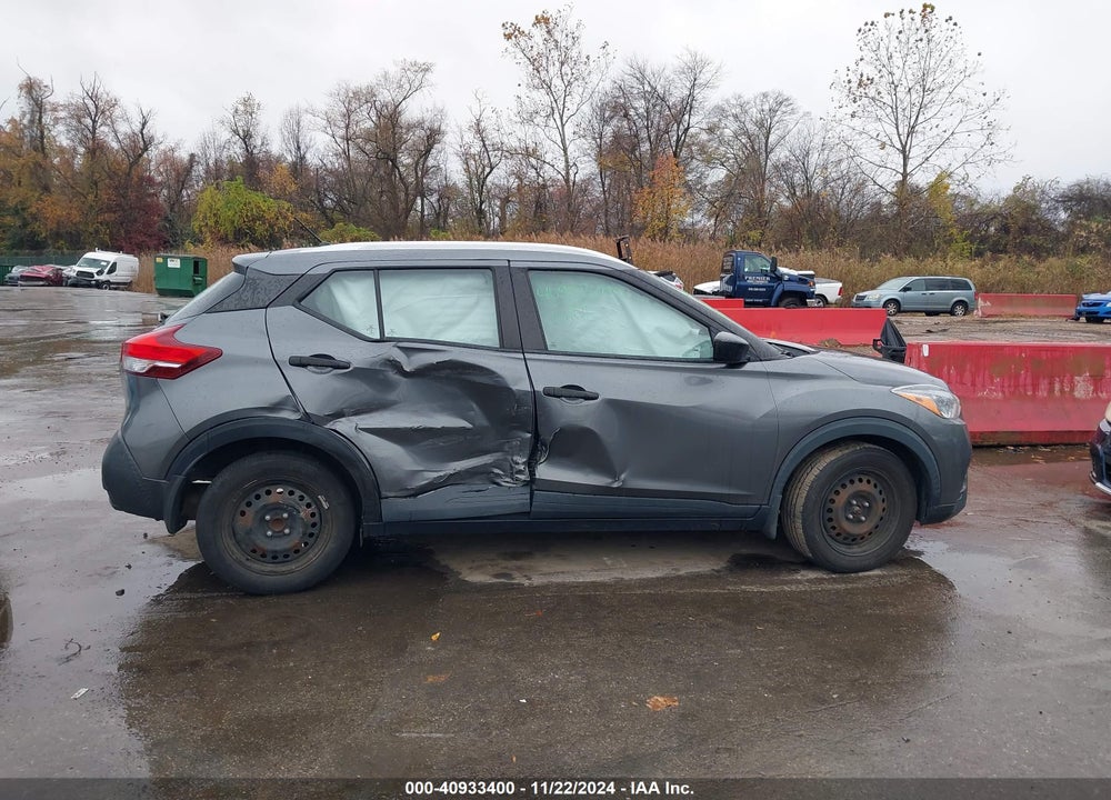 2019 NISSAN KICKS S VIN: 3N1CP5CU5KL564370