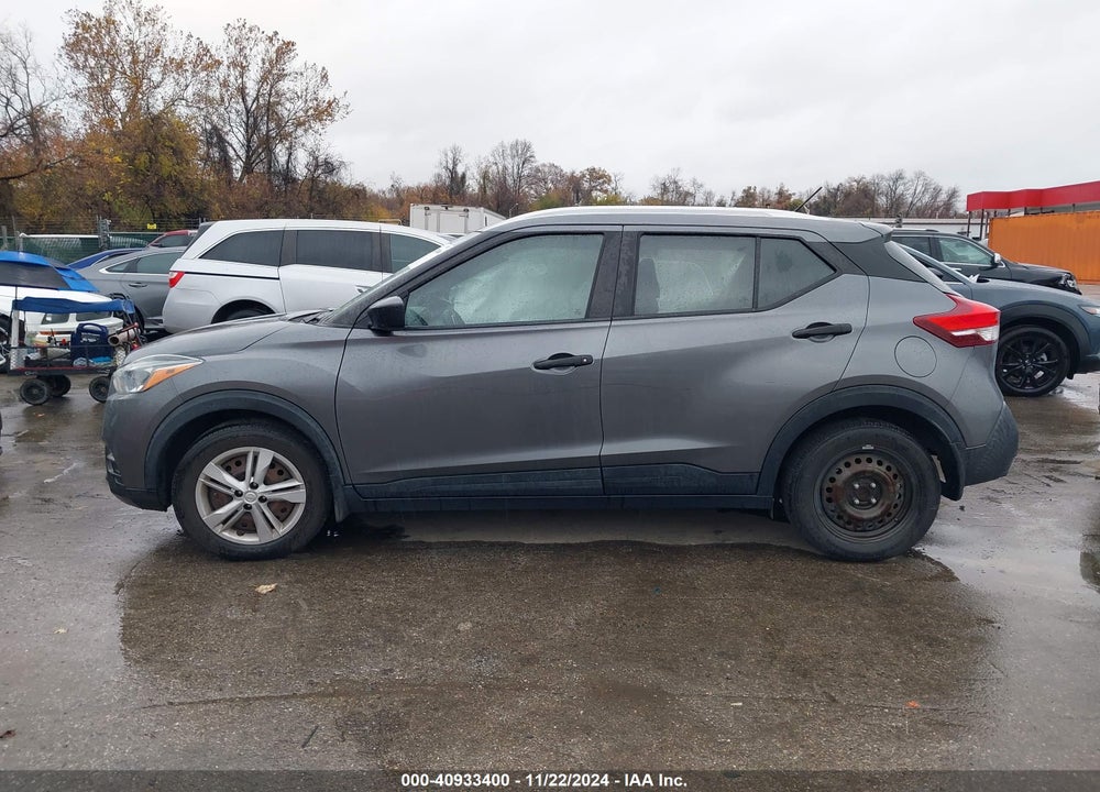 2019 NISSAN KICKS S VIN: 3N1CP5CU5KL564370