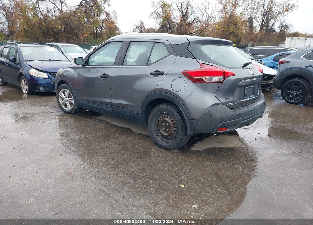 2019 NISSAN KICKS S VIN: 3N1CP5CU5KL564370