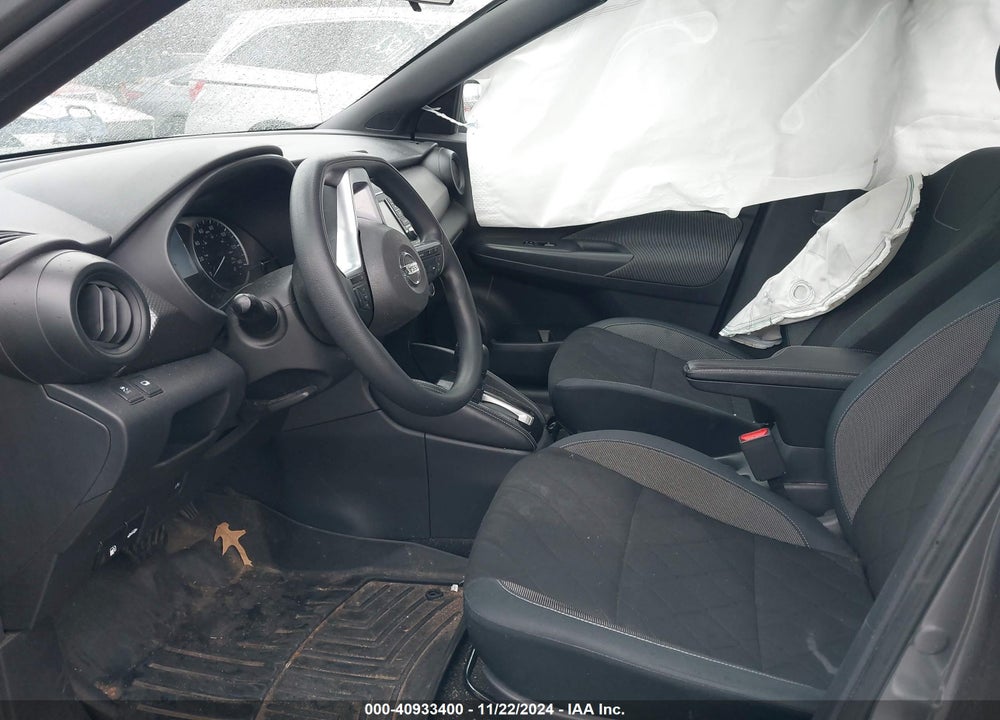 2019 NISSAN KICKS S VIN: 3N1CP5CU5KL564370