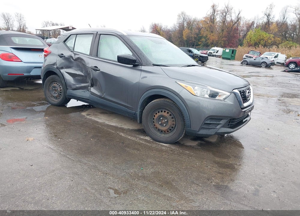 2019 NISSAN KICKS S VIN: 3N1CP5CU5KL564370