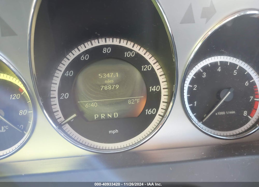2011 MERCEDES-BENZ C 300 LUXURY/SPORT VIN: WDDGF5EB1BR133861