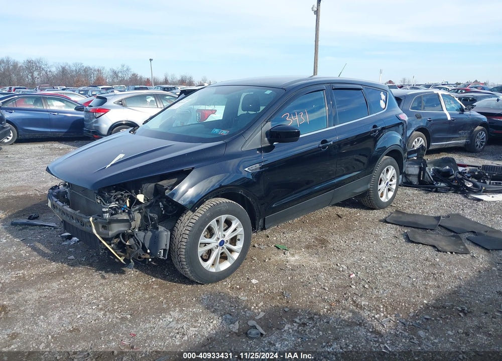 2017 FORD ESCAPE SE VIN: 1FMCU9GD9HUB64538
