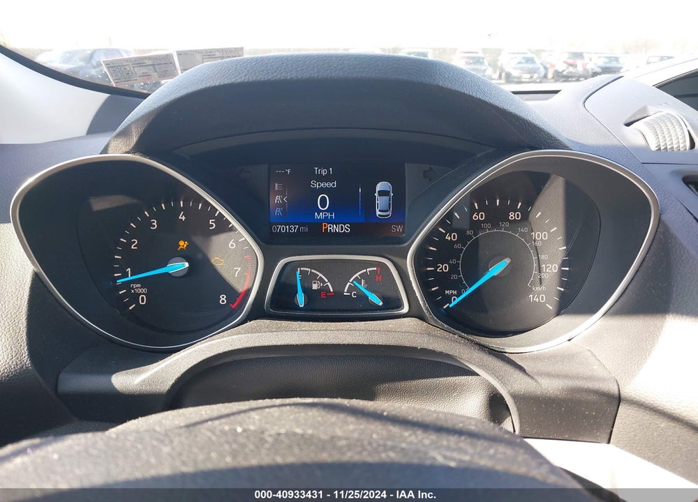 2017 FORD ESCAPE SE VIN: 1FMCU9GD9HUB64538