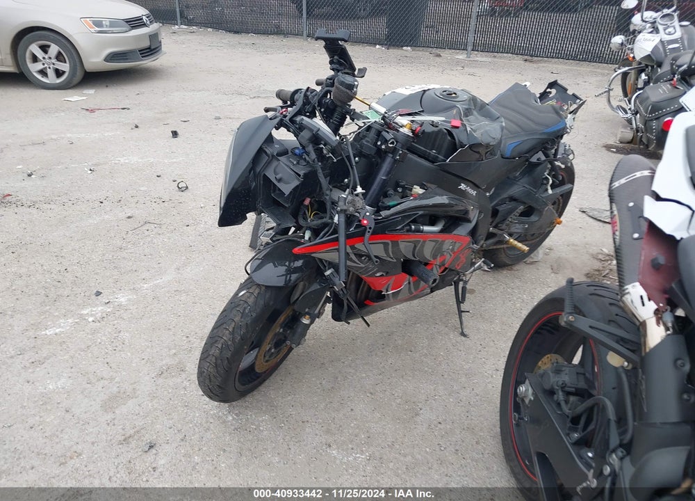 2015 YAMAHA YZFR6 VIN: JYARJ16E0FA033544