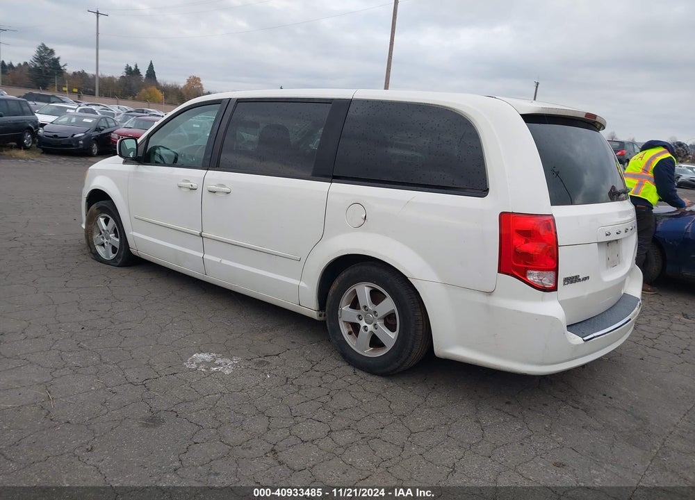 2011 DODGE GRAND CARAVAN MAINSTREET VIN: 2D4RN3DG6BR628559