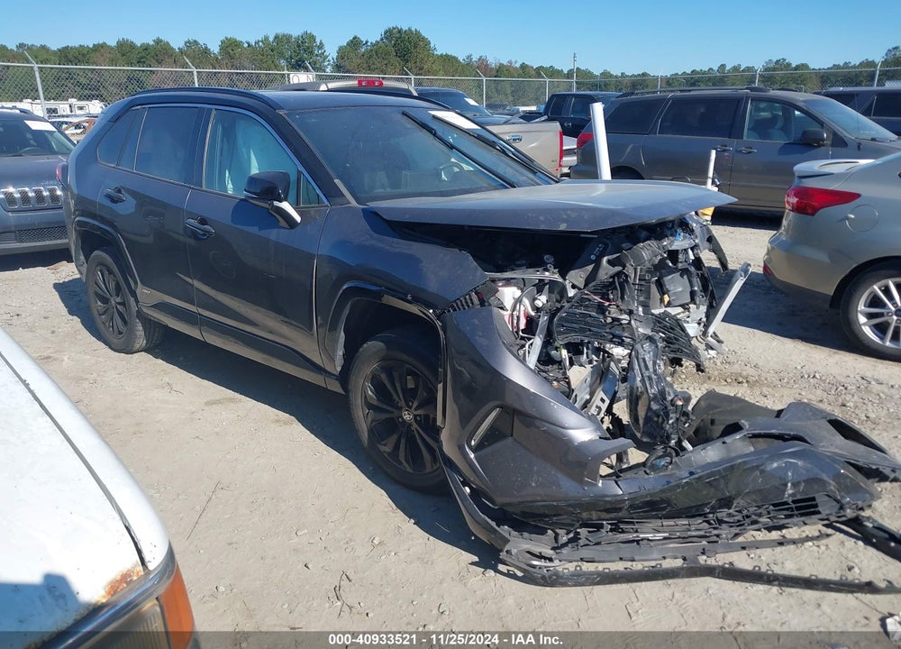 2022 TOYOTA RAV4 HYBRID XSE VIN: 2T3E6RFV3NW030446