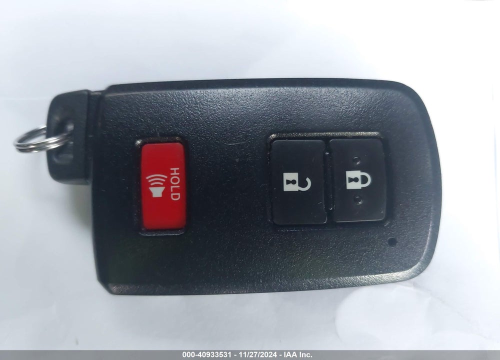 2018 TOYOTA RAV4 VIN: JTMRFREV1JD236858