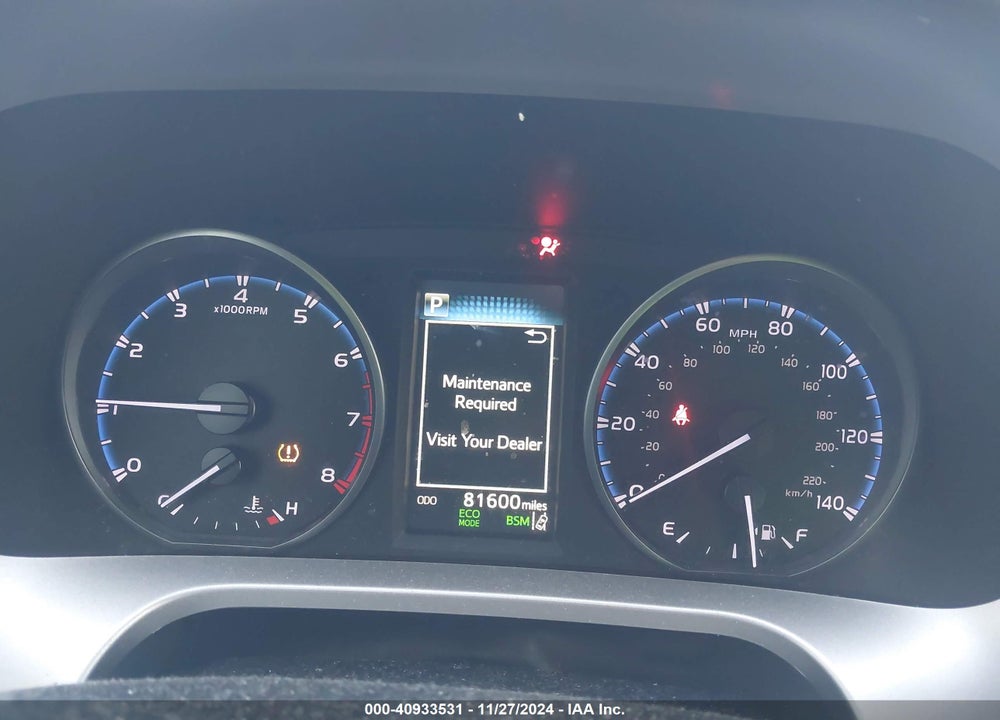 2018 TOYOTA RAV4 VIN: JTMRFREV1JD236858