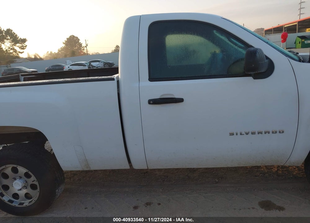 2011 CHEVROLET SILVERADO 1500 WORK TRUCK VIN: 1GCNCPEX0BZ450743
