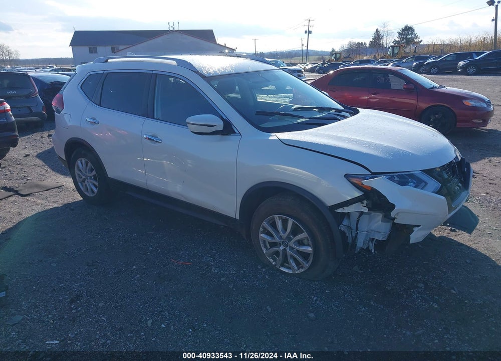 2018 NISSAN ROGUE SV VIN: JN8AT2MV0JW328454