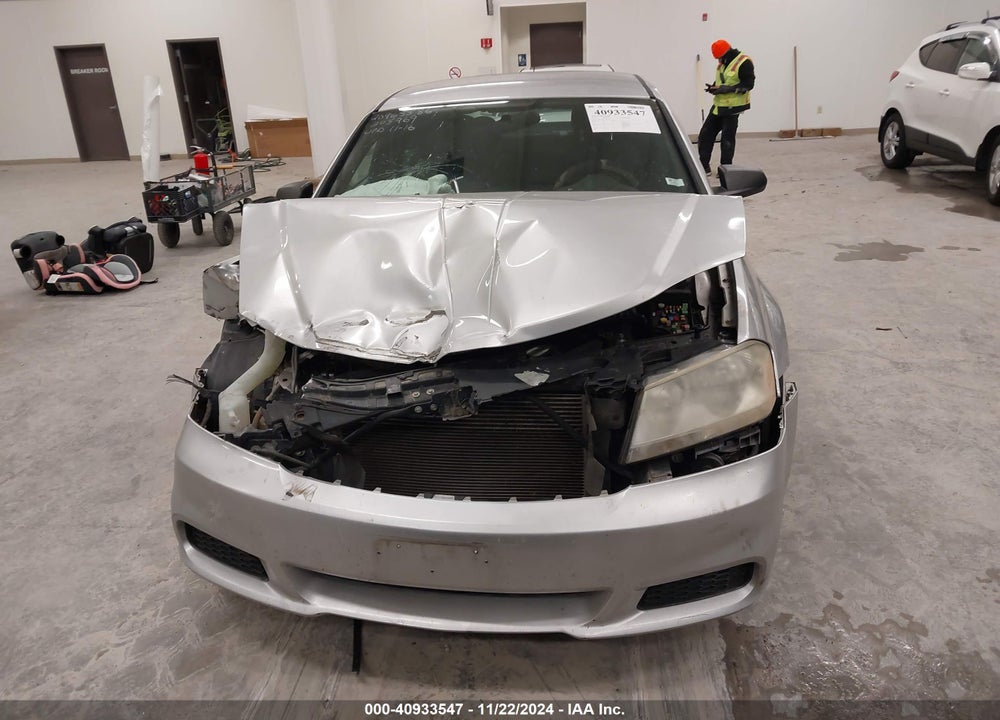 2011 DODGE AVENGER VIN: 1B3BD4FB6BN540196