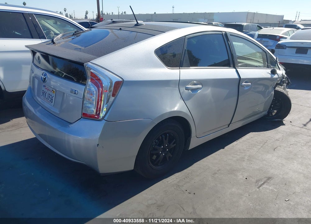 2015 TOYOTA PRIUS VIN: JTDKN3DU4F1998391