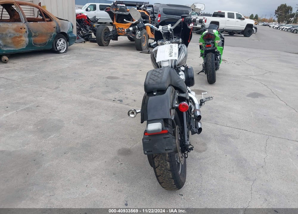 2023 HARLEY-DAVIDSON FXST VIN: 1HD1BVJ24PB033429