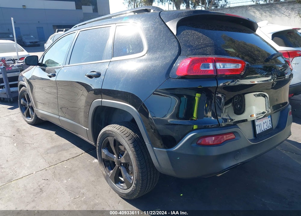 2017 JEEP CHEROKEE HIGH ALTITUDE FWD VIN: 1C4PJLDB2HW586539