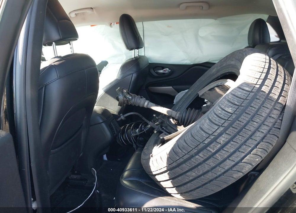 2017 JEEP CHEROKEE HIGH ALTITUDE FWD VIN: 1C4PJLDB2HW586539