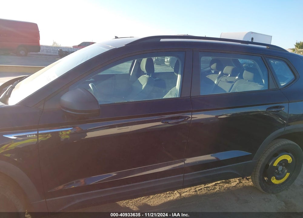 2022 VOLKSWAGEN TAOS VIN: 3VVDX7B21NM002477