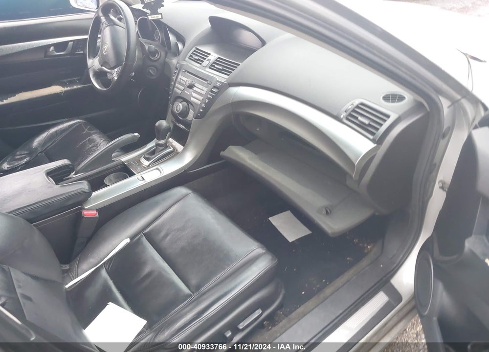 2010 ACURA TL VIN: 19UUA8F28AA007670