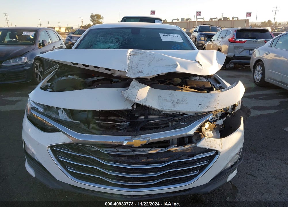 2021 CHEVROLET MALIBU FWD LT VIN: 1G1ZD5ST3MF051682