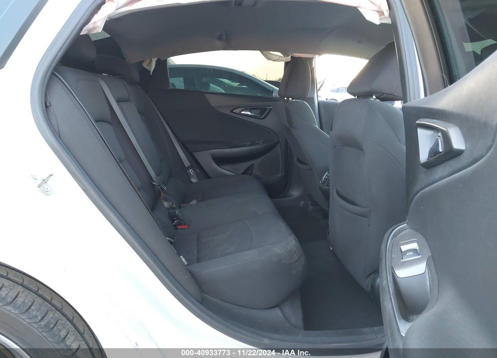 2021 CHEVROLET MALIBU FWD LT VIN: 1G1ZD5ST3MF051682