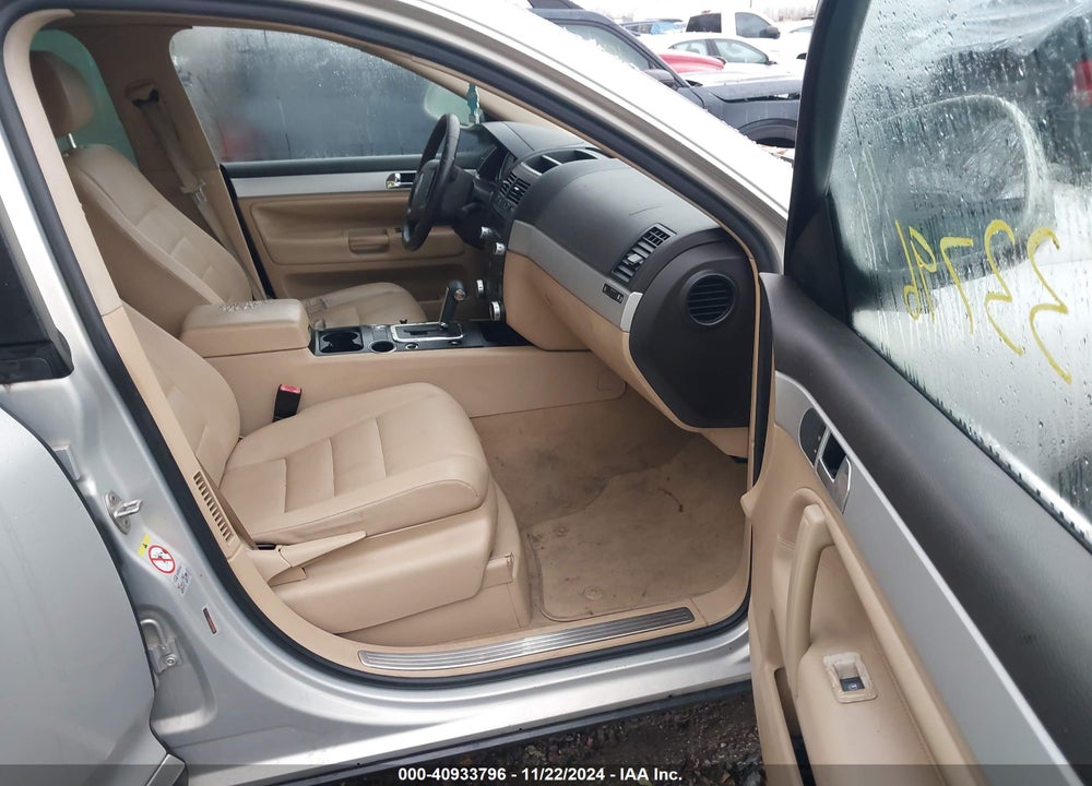 2008 VOLKSWAGEN TOUAREG 2 VR6 FSI VIN: WVGBE77L48D049673