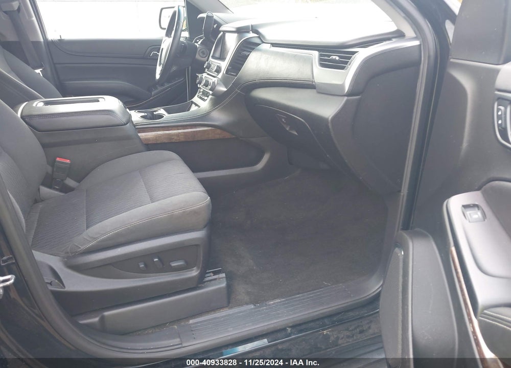 2018 CHEVROLET SUBURBAN LS VIN: 1GNSKGKC1JR136502