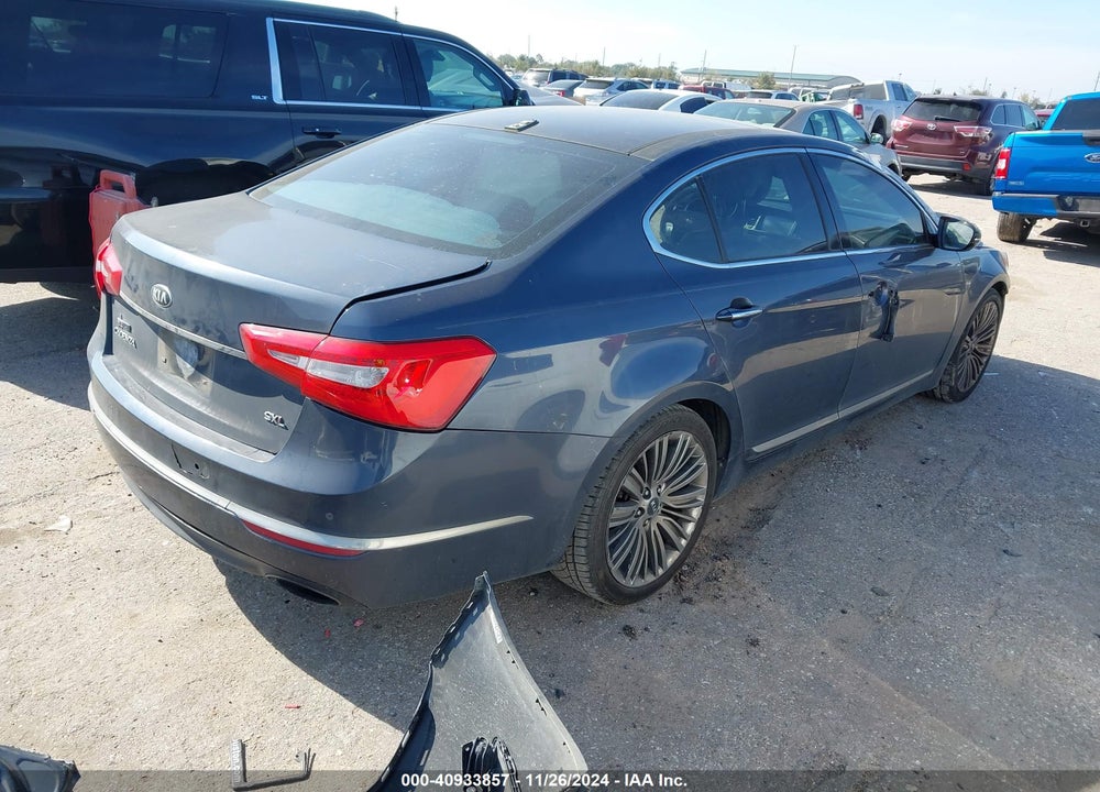 2014 KIA CADENZA VIN: KNALN4D77E5157237