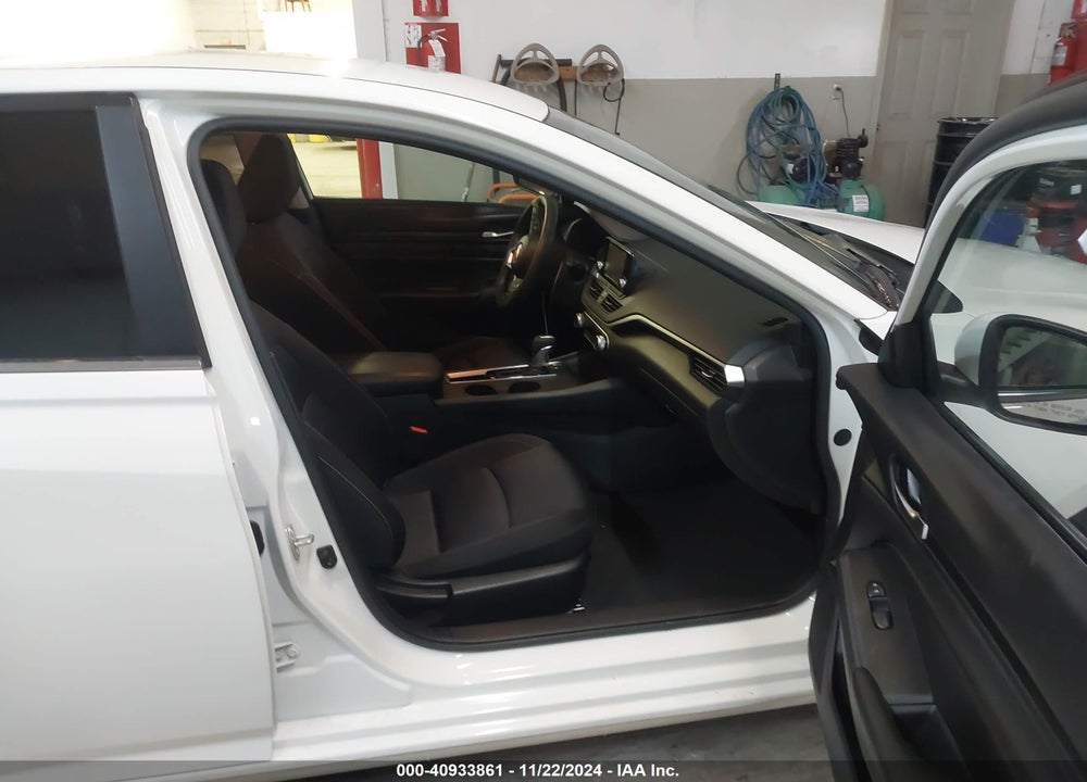2022 NISSAN ALTIMA S FWD VIN: 1N4BL4BV0NN311654