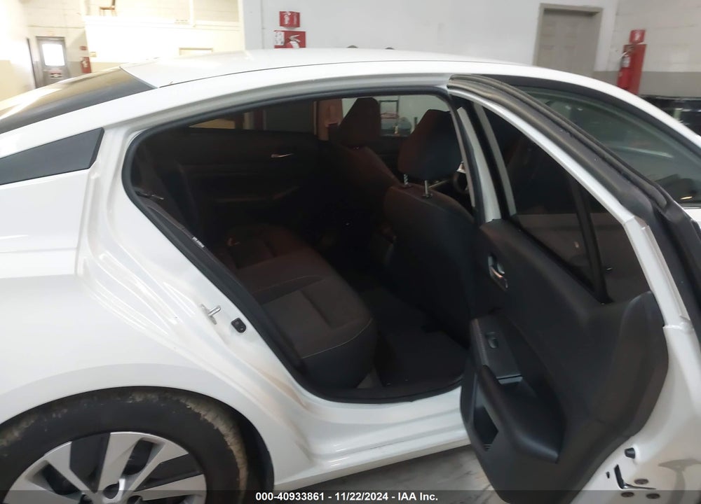 2022 NISSAN ALTIMA S FWD VIN: 1N4BL4BV0NN311654