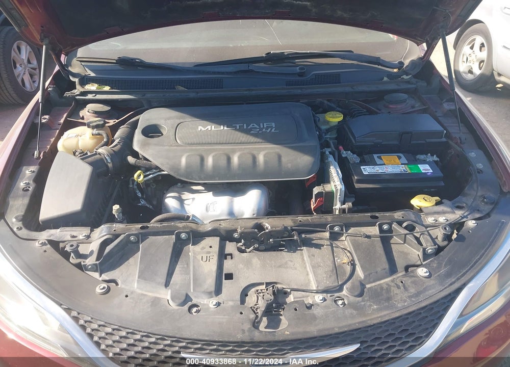 2015 CHRYSLER 200 LIMITED VIN: 1C3CCCABXFN748177